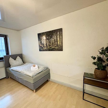 Harmony - Ganzes Appartement 3 Schlafzimmer City Μάινινγκεν Εξωτερικό φωτογραφία